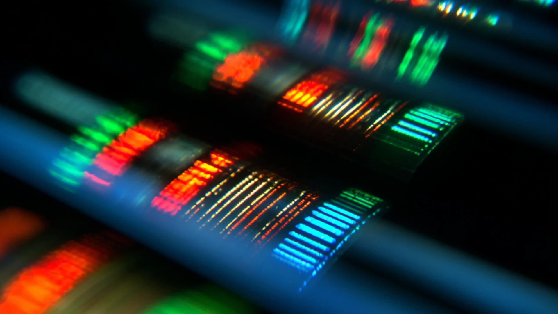 Autonomous camera bars showing visual differences in lighting perception